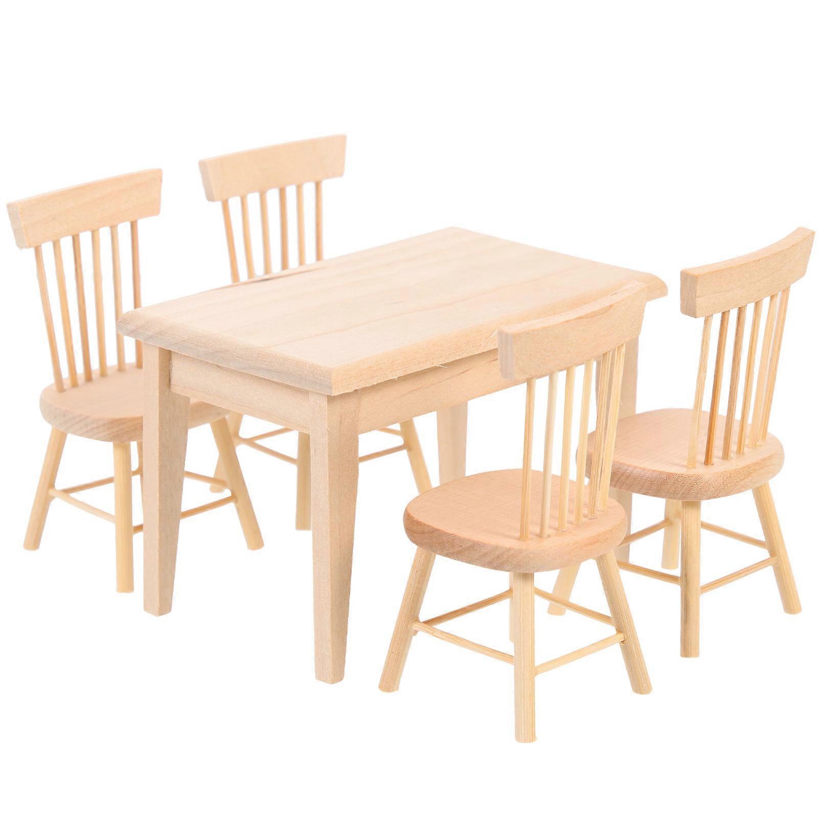 Realistic Miniature Oak Dining Table with Chairs – Smooth Surface Play Accessory for Dollhouse Decor