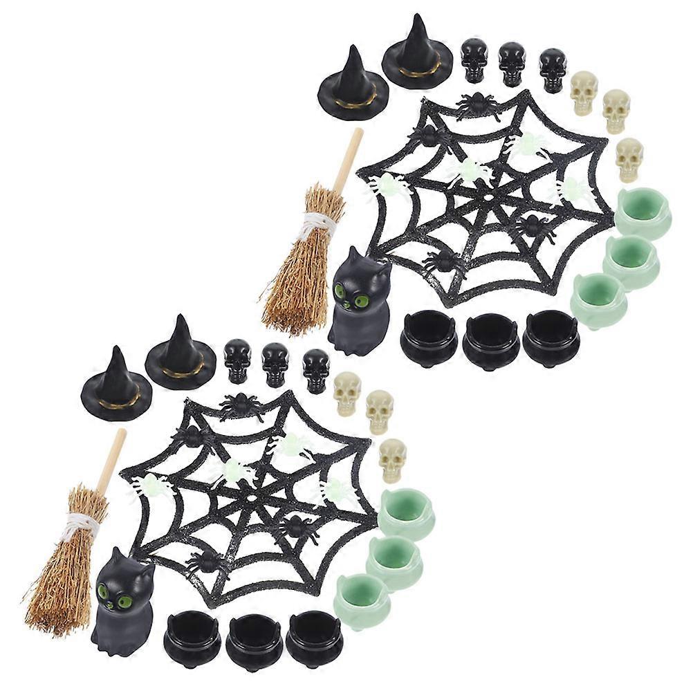 Plastic Halloween Miniatures Witch Figurines for Party Use 2Sets