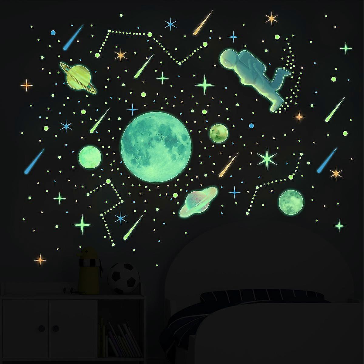 833Pcs Glow in The Dark Planet Wall Decal