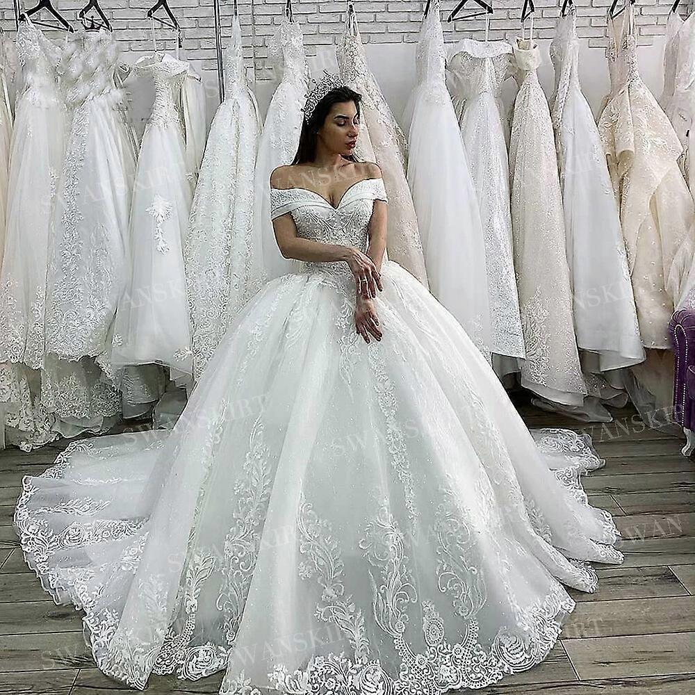 White Wedding Dresses Off Shoulder Princess Sweetheart Ivory Bridal Ball Gowns