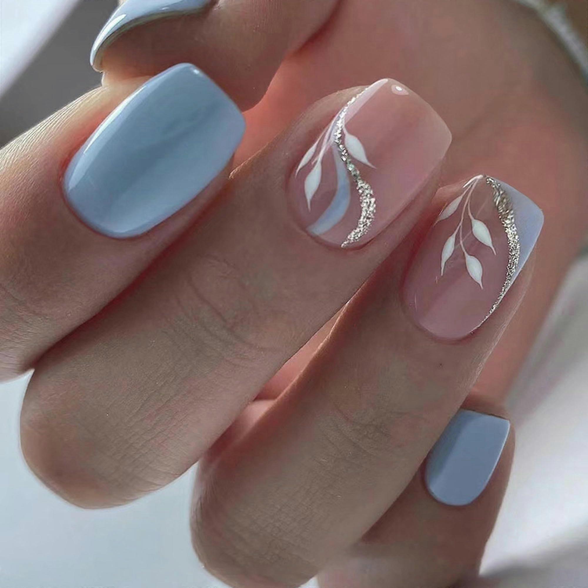 Light Blue Short Squoval Press On Nails with Glossy Leaf Pattern, Solid Gel False Nails 24pcs