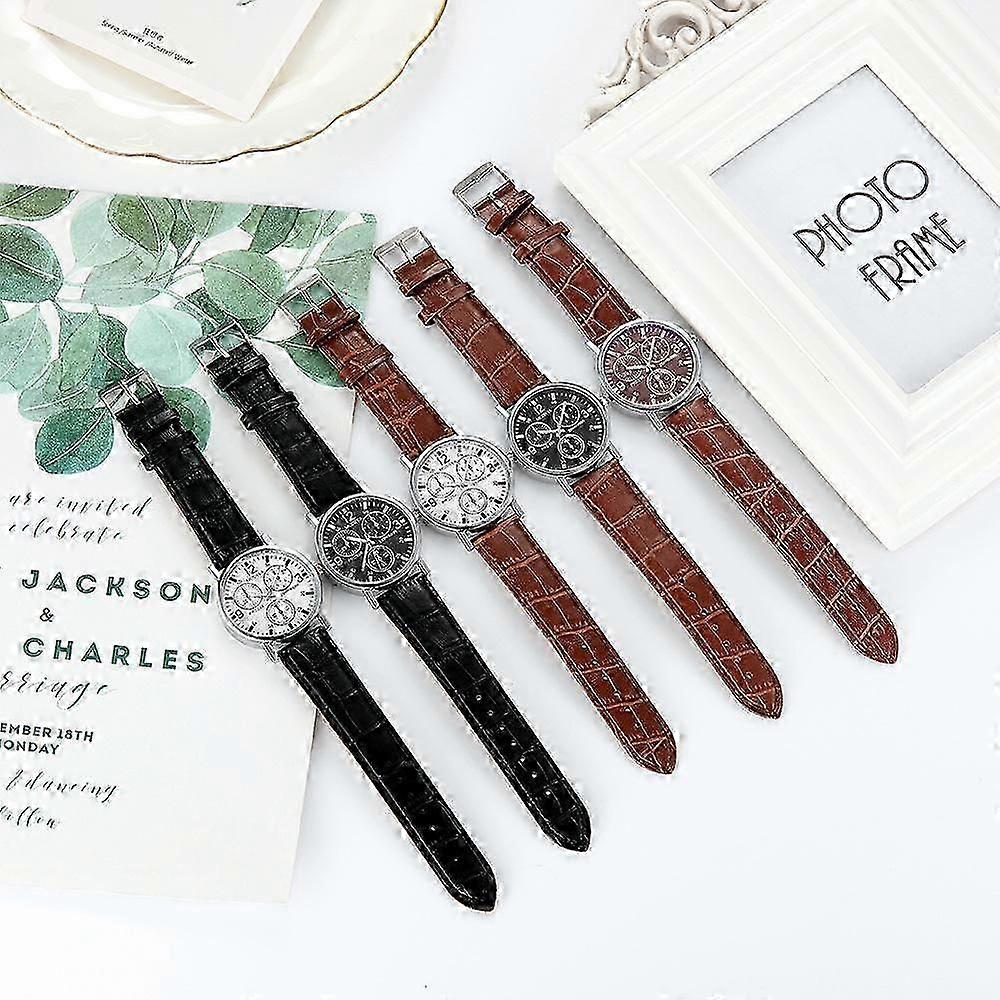MODIYA Men Leather Strap Quartz Watch