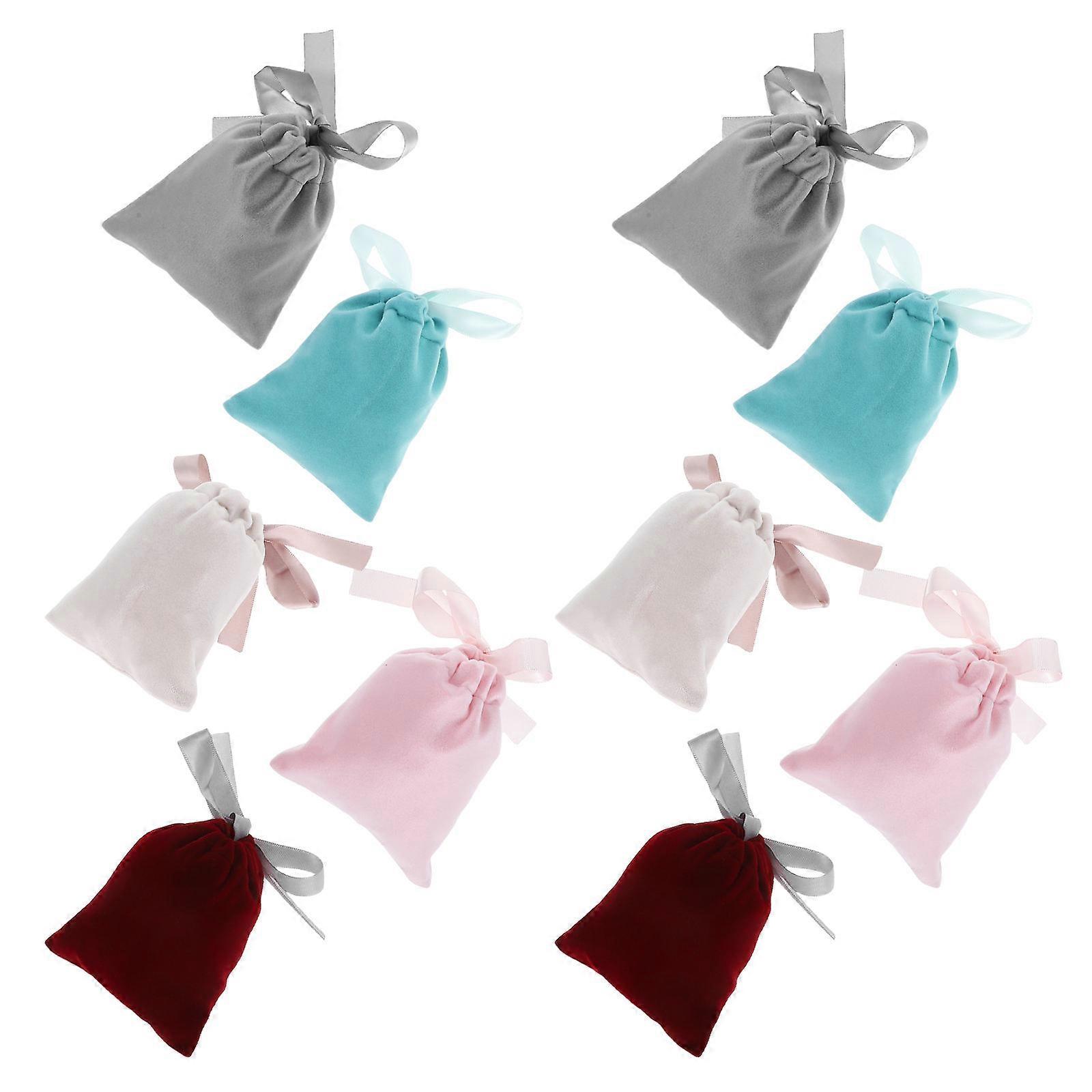 Convenient Small Bags with Ingenious Drawstrings for Stylish Gift