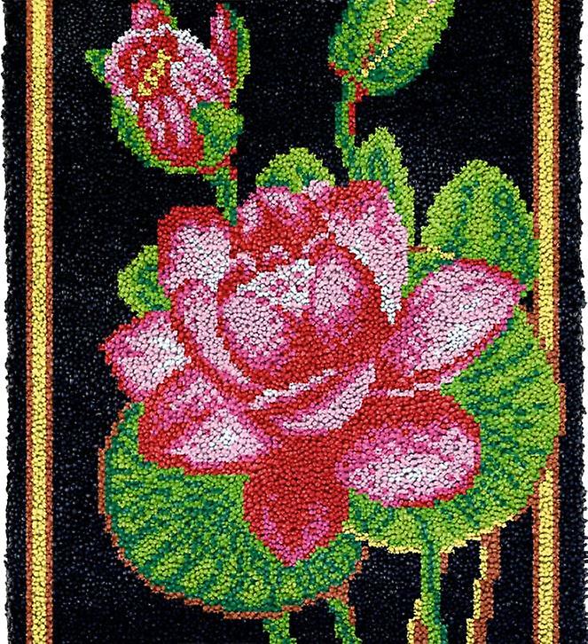 Lotus Flowers Rug Latch Hooking Kit (61x81cm)