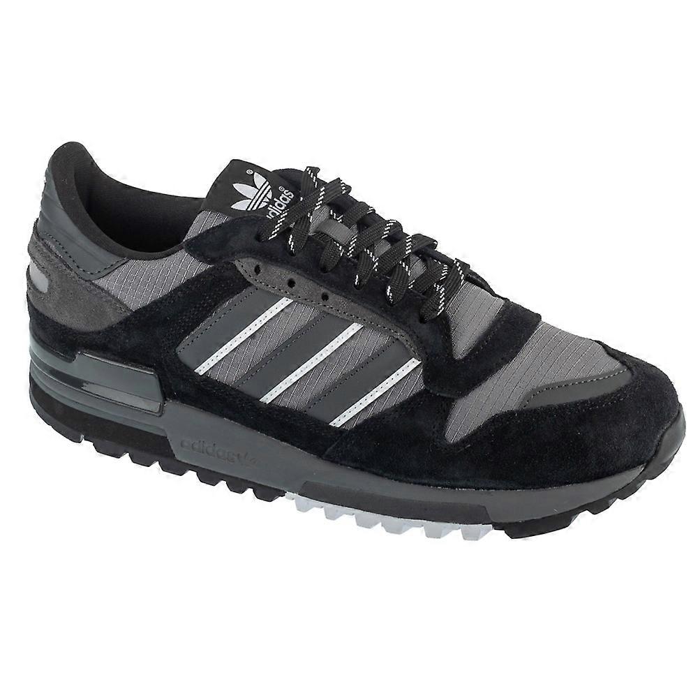 Skor Adidas JR8741