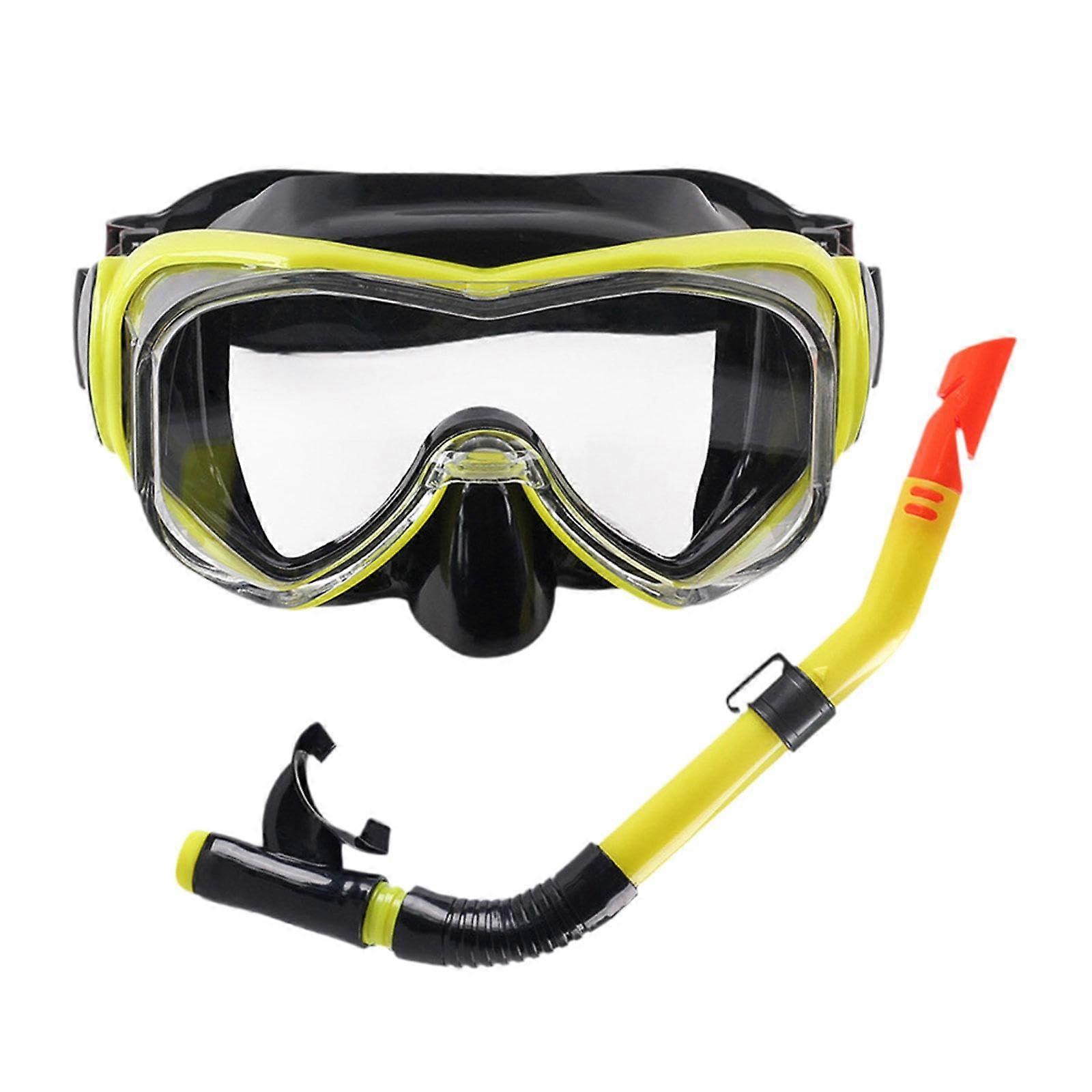 Diving Mask Snorkel Set for Adults, Lightweight Swimming Goggles for Water Sports, Yellow and Black Color, Durable Design