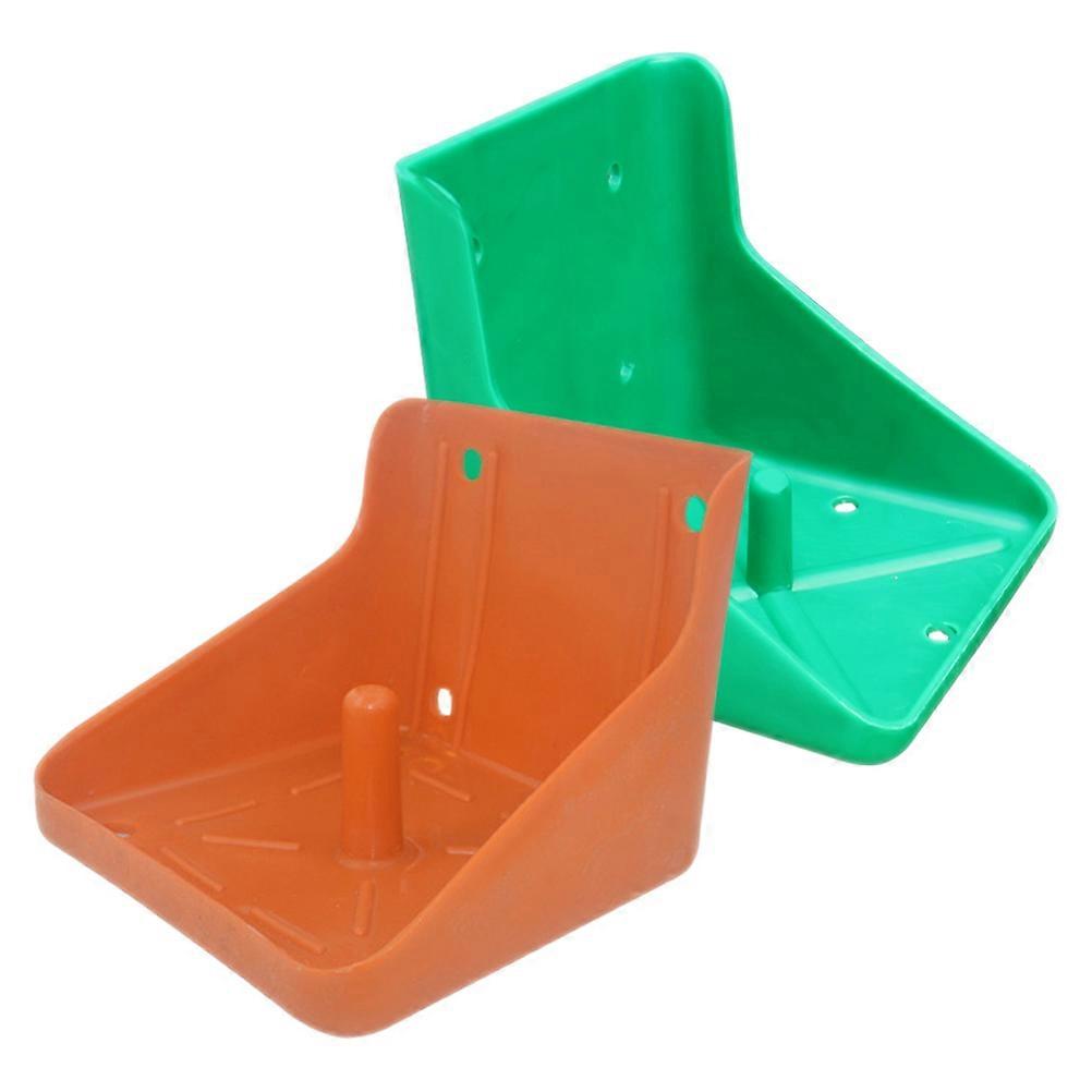 Goat Mineral Feeder Holding Feed Thickened Plastic Cattle Sheep Livestock Indoor Use 2Pcs