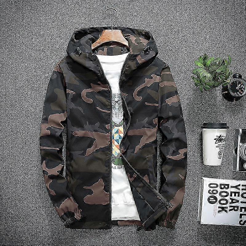 Spring Windbreaker for Men in Camouflage with Hood