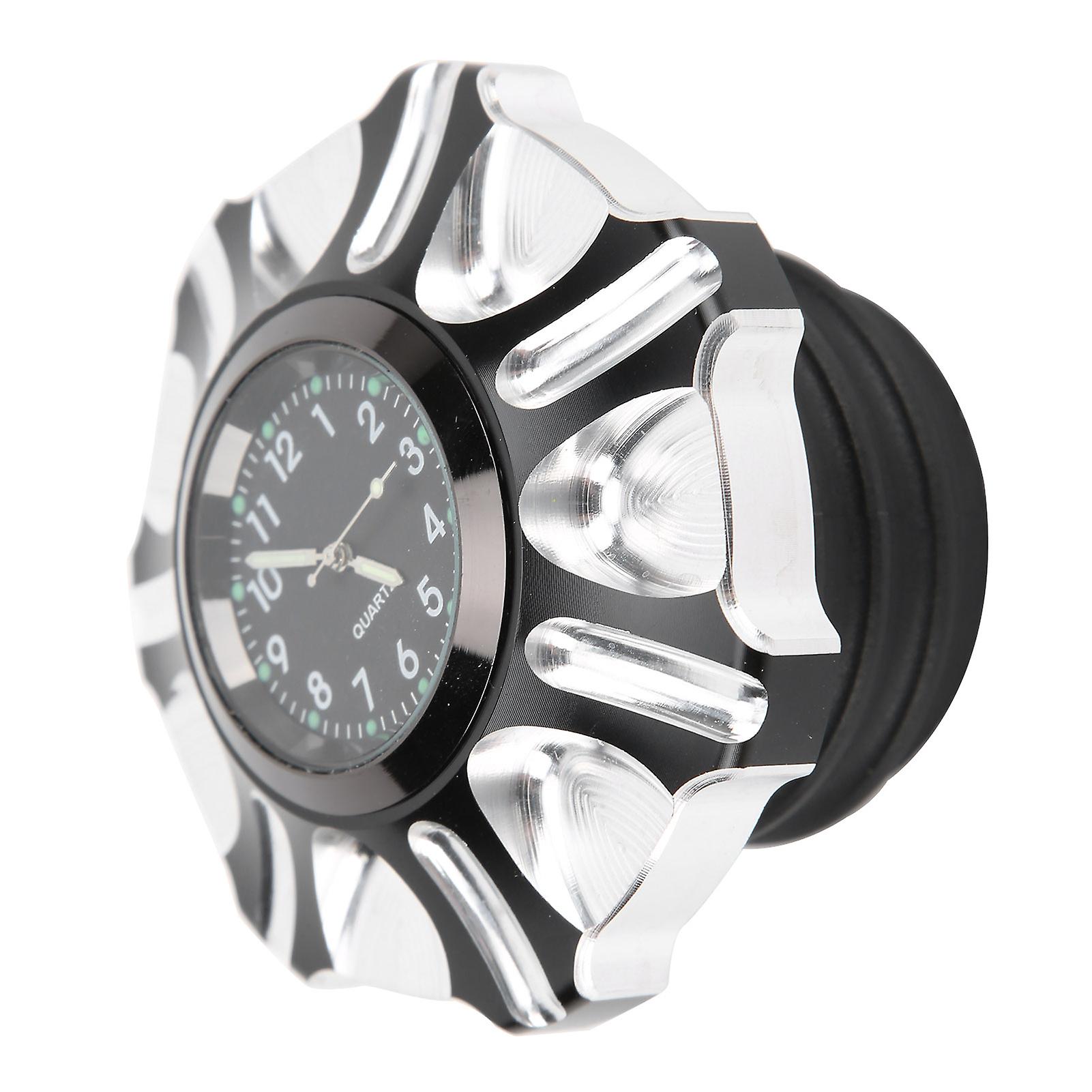 Motorcycle Fuel Gas Tank Cap with Clock Replacement for Defender FXDP 2001‑2004Silver 