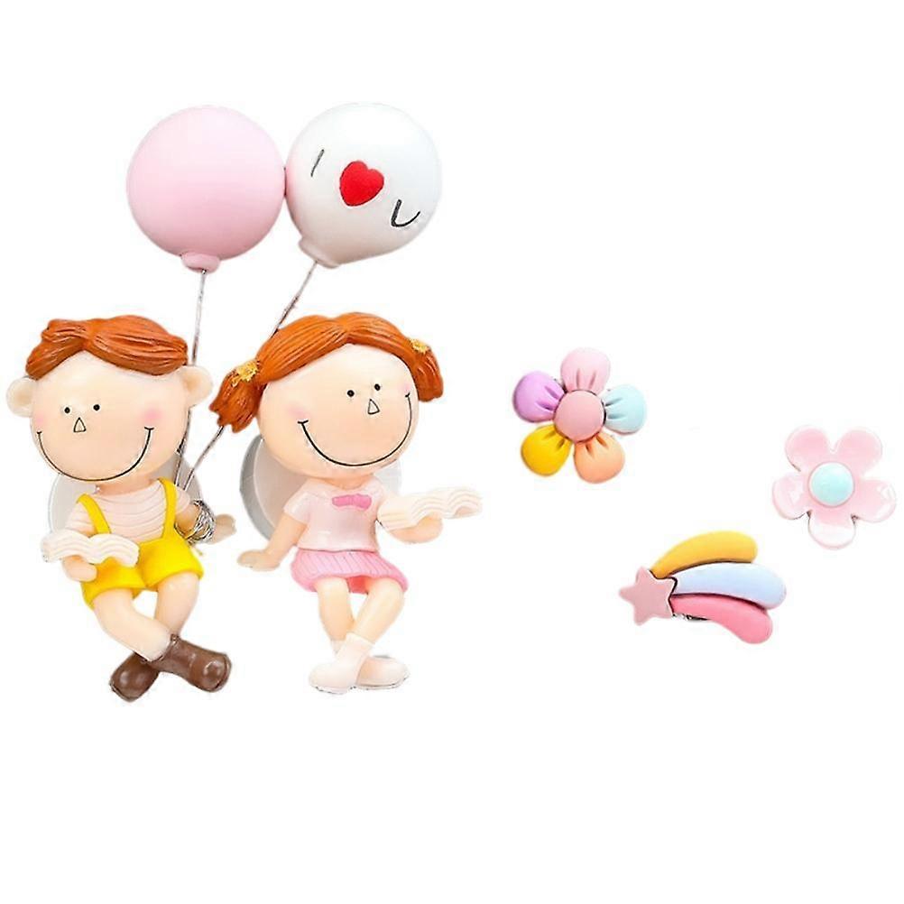 かわいい漫画のカップルアクションフィギュアフィギュア車の飾り車のエアベントアロマテラピー芳香剤車のダッシュボードの装飾