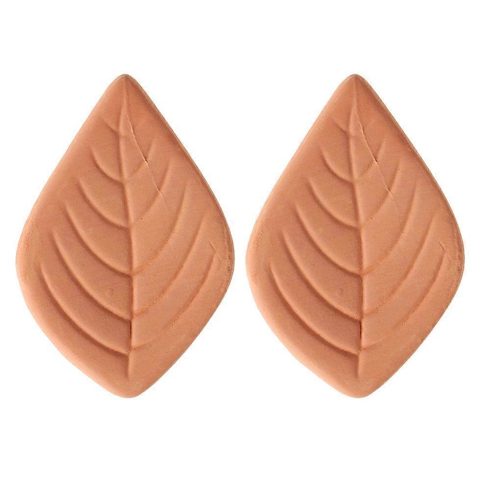 Leaf Shaped Sugar Softener For Home Use Brown Sugar Keeper Reusable Terracotta Material 2Pcs