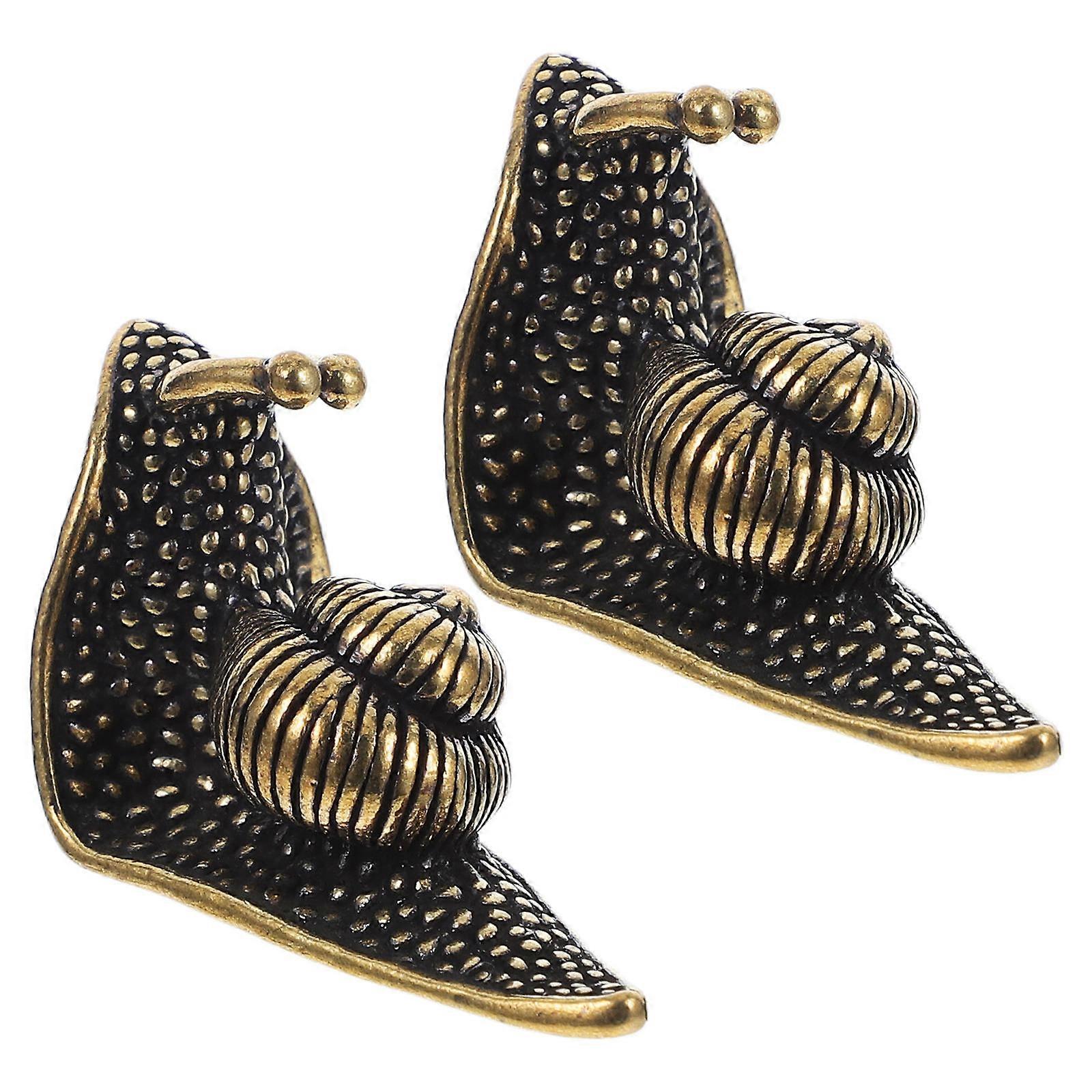 2Pcs Decorative Brass Snails Adorable Tea Pets Multi-function Snail Ornaments Tea Accessory