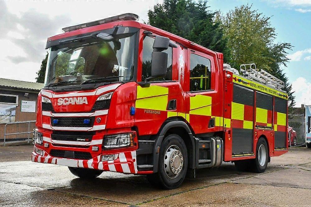 FIRE ENGINE Jigsaw Puzzle Brain Teaser S2195
