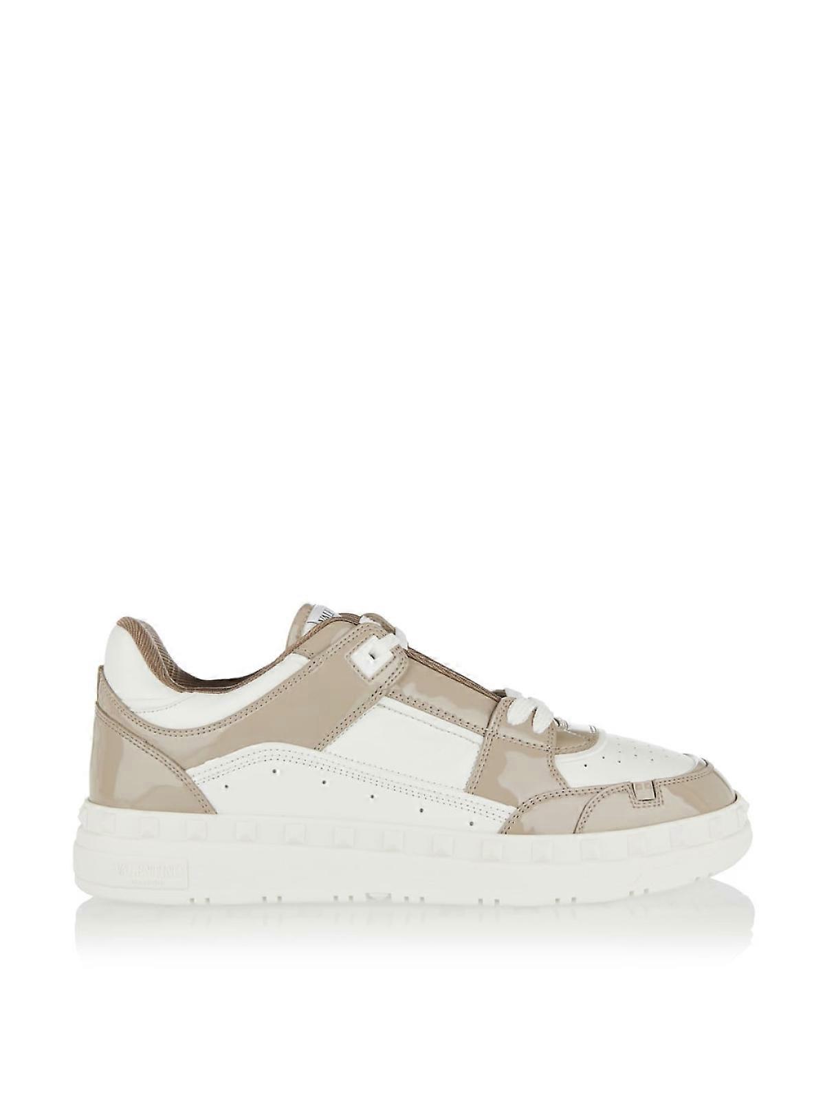 Freedots Rockstud Sneakers