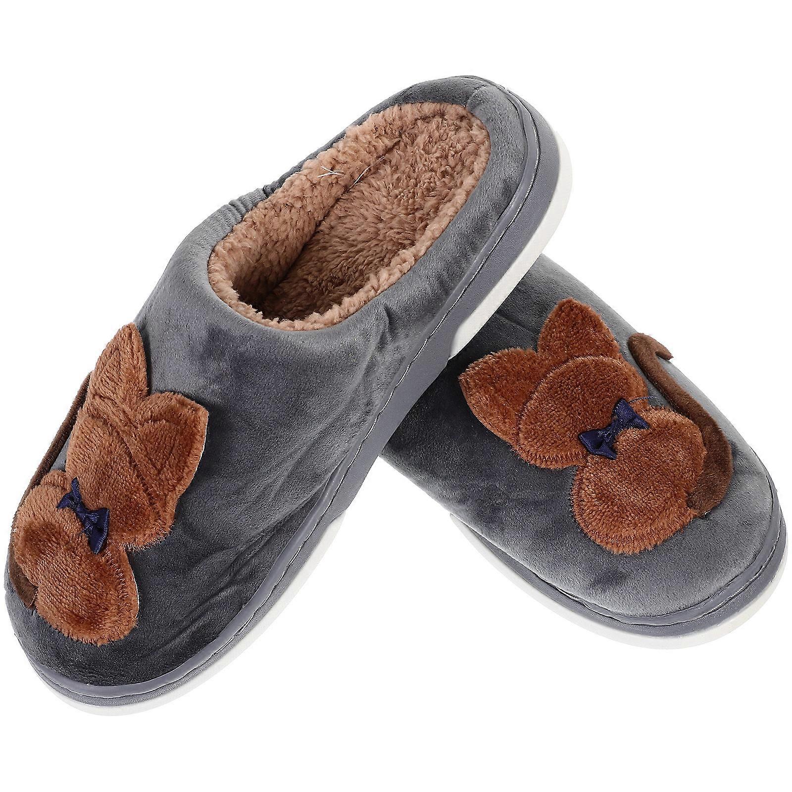 Bunny Shaped Indoor Shoes for Men, Combining Softness and Practicality