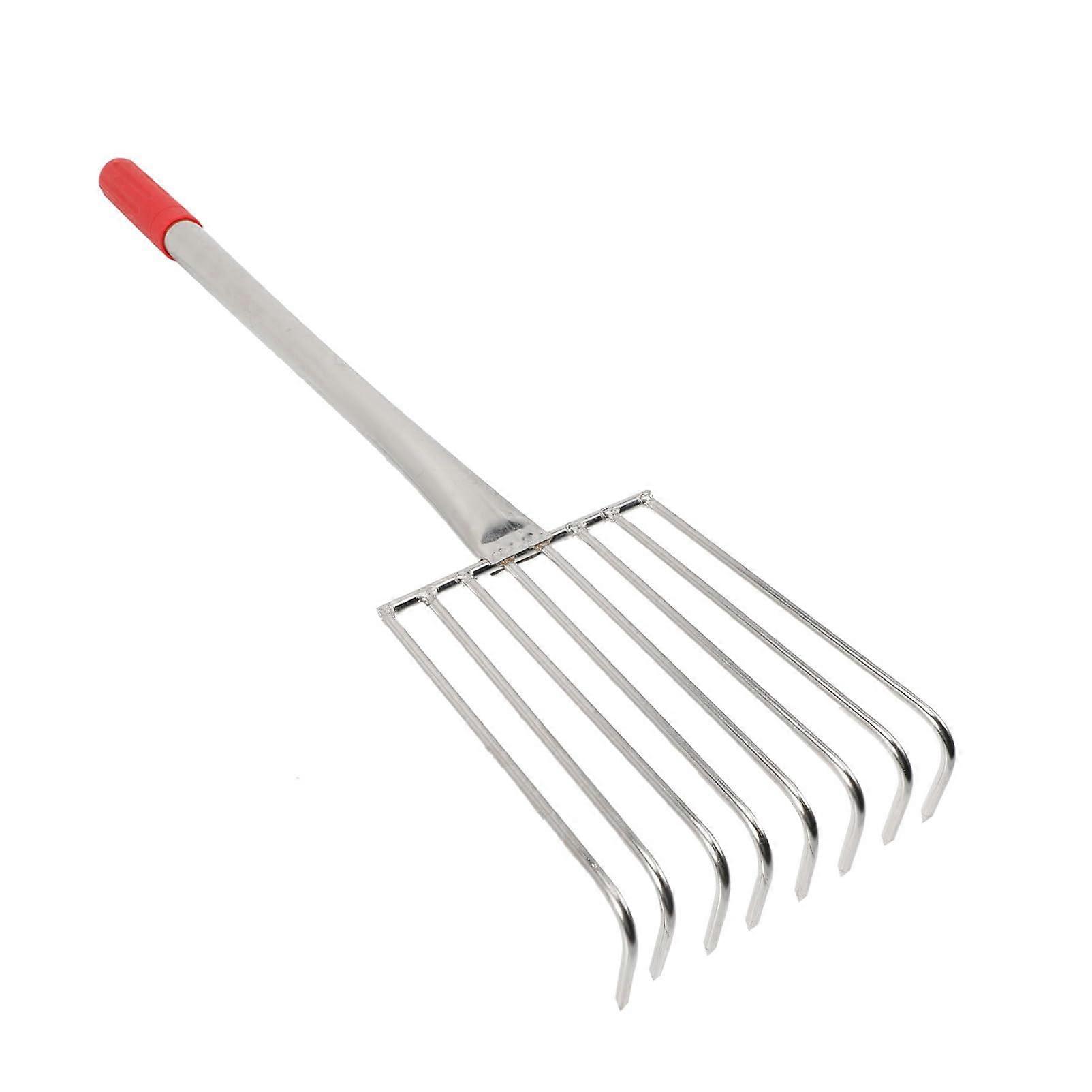 Hand rake with teeth and rubber grip, garden rake for shells and beach. Sturdy cleaning tool for soil and dirt, for garden lovers.