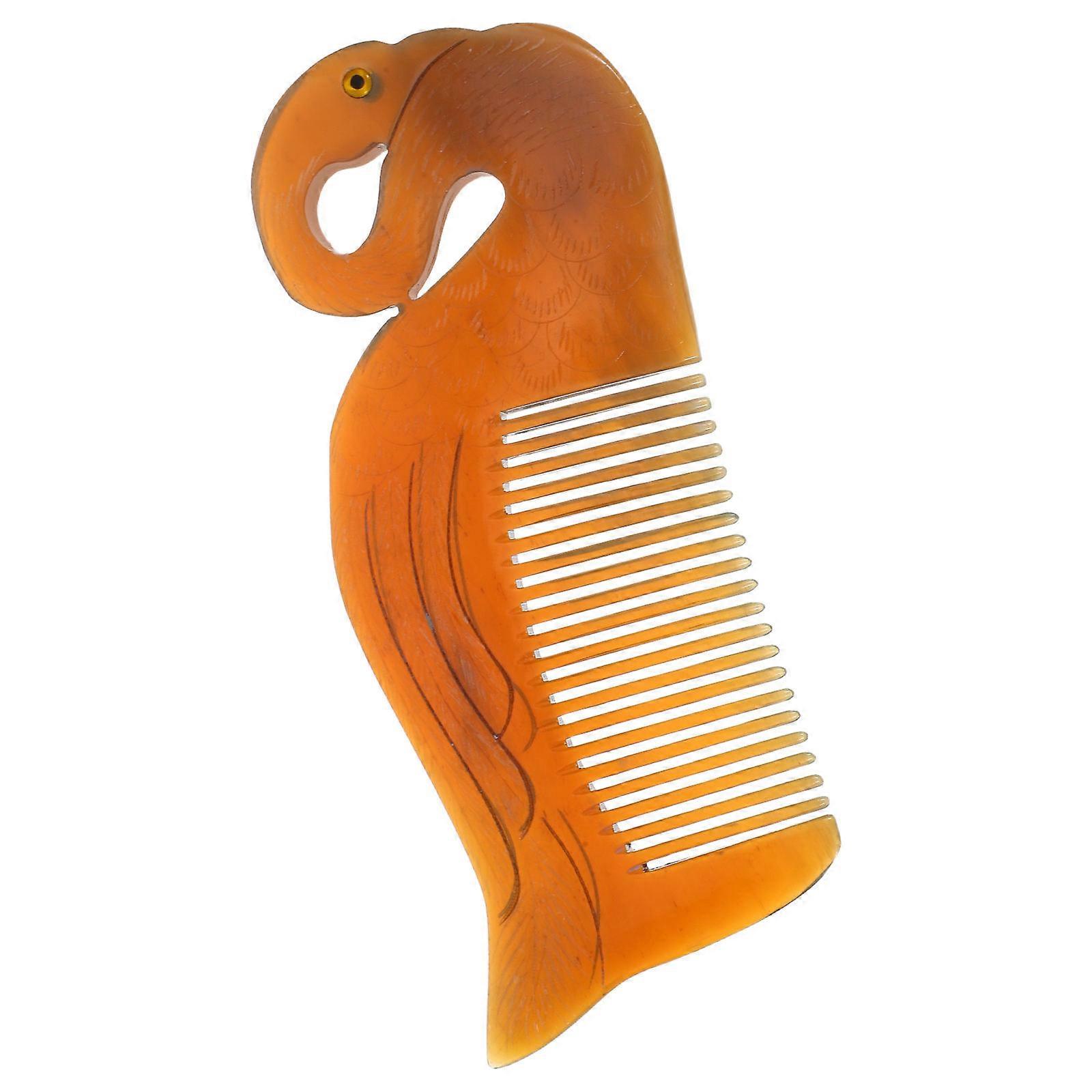 Durable Comb, Practical for Smoothing Hair, Combines Tradition with Modern Design