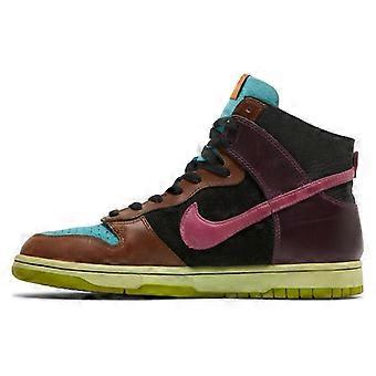 Nike Dunk High Undefeated 312205-461