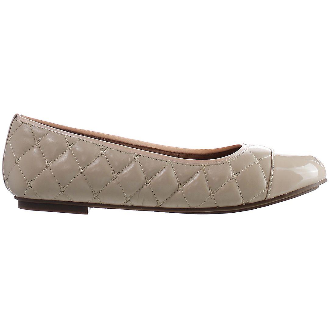 Vionic Desiree Slip-On Beige Patent Leather Womens Shoes 10010885924