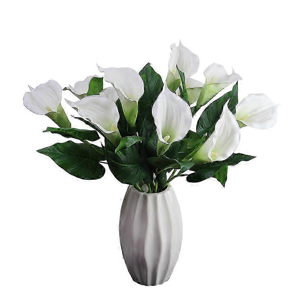 2 EVA calla lilies