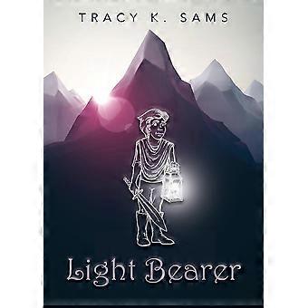 Light Bearer - Sams, Tracy, K - Paperback - en Book