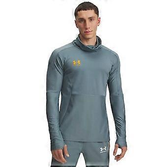 Koszulka męska Under Armour Challenger Pro z kołnierzykiem typu funnel slim