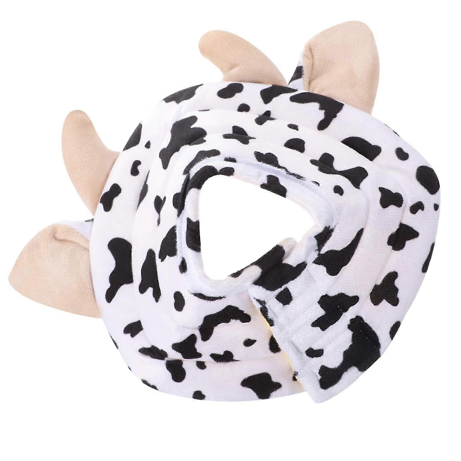 Soft and Comfortable Protective Collar for Pets Recovering from Surgery