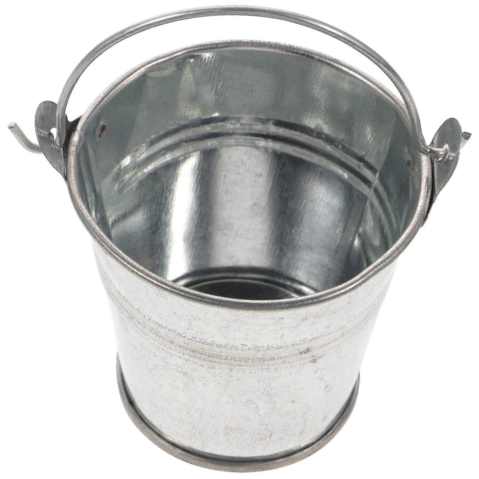 Miniature Bucket Model Tiny Ice Bucket Figurine for Micro Landscape Decoration, Mini Gardening Accessory with Chic Design to Inspire Creativity and