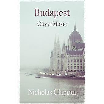 Budapest: City Music (nojatuoli matkustaja)