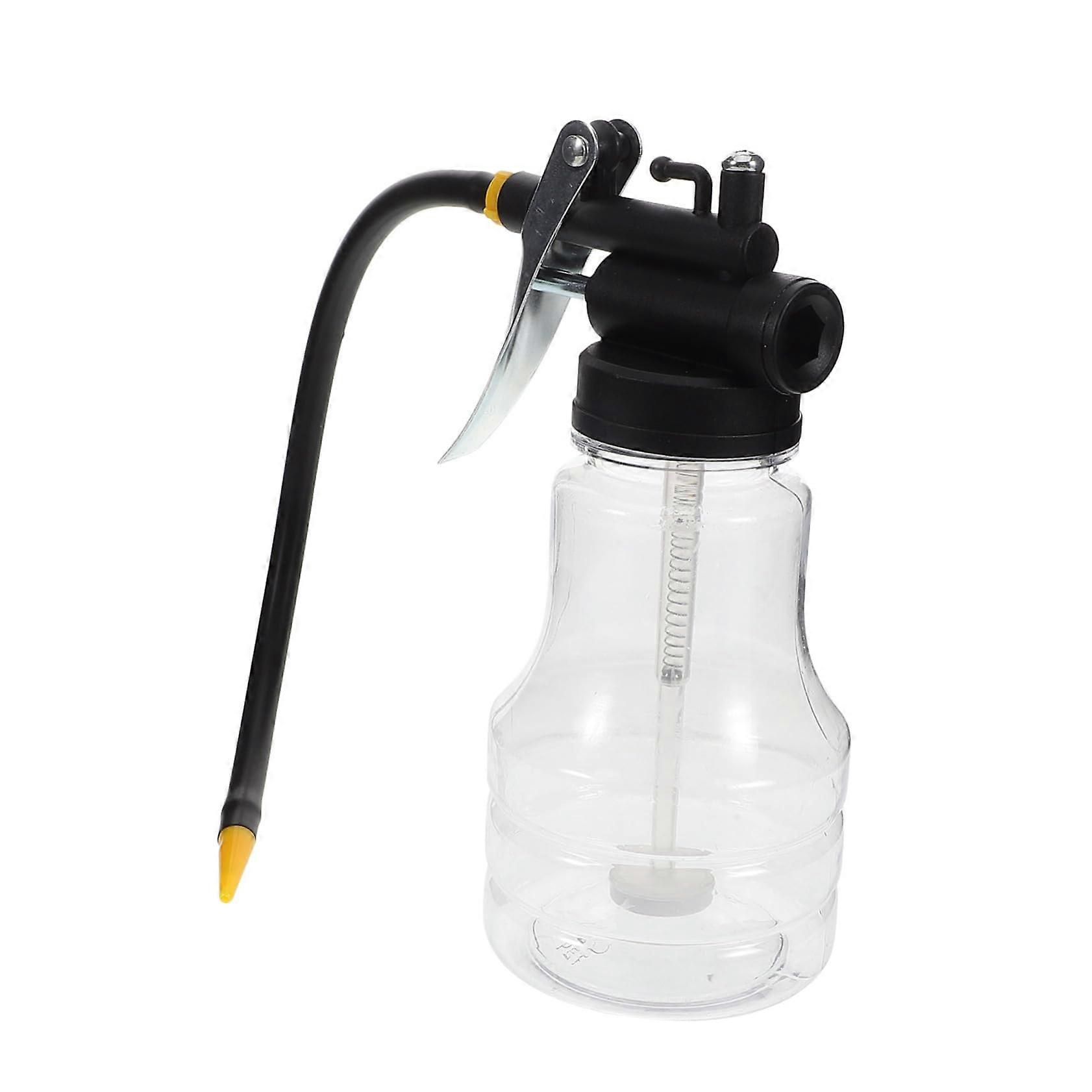 Transparent Pressure Oil Can With Flexible Spout Copper Tip Plastic For Automotive And Household Oiling