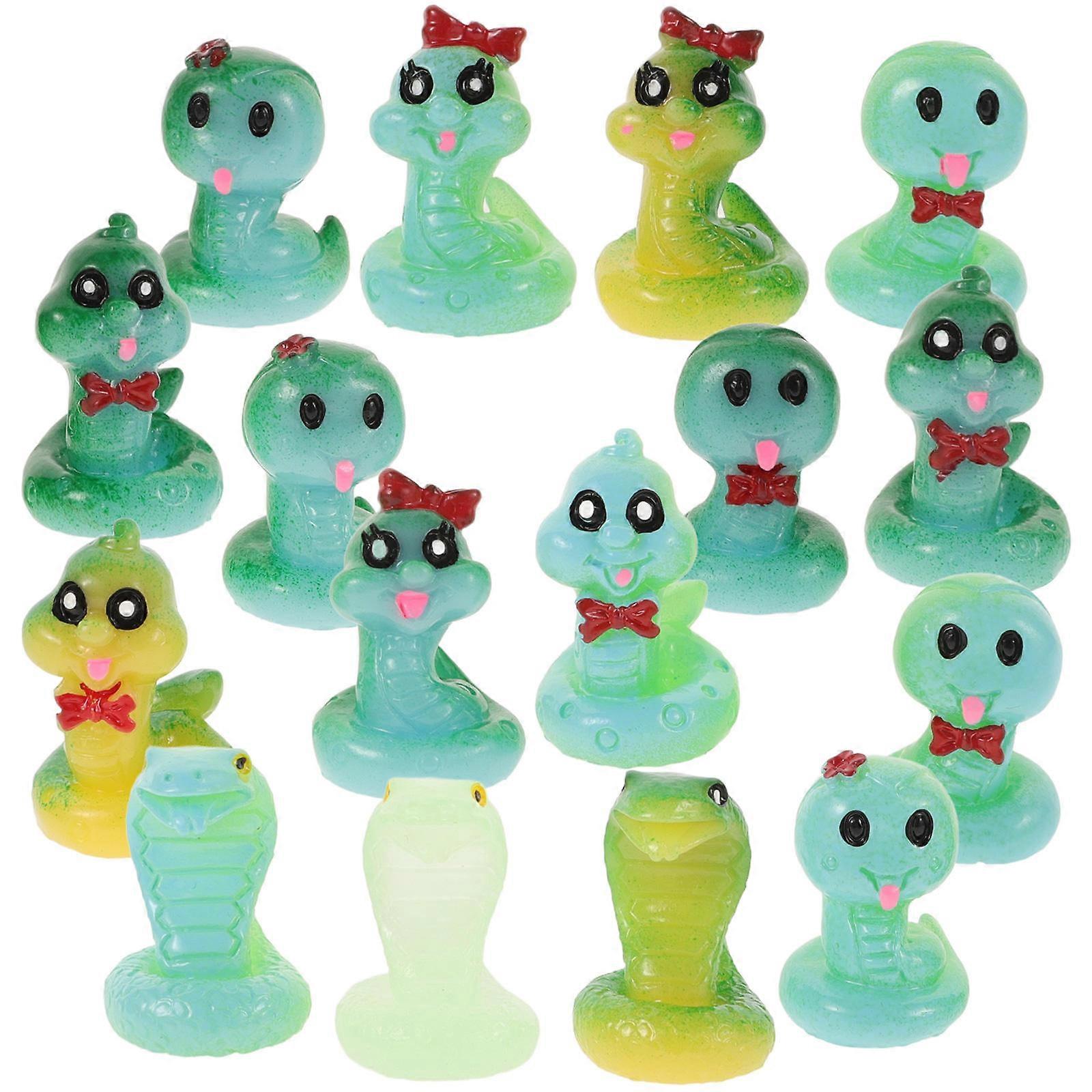 Glow in The Dark Mini Snake Figurines Resin Statue for Decor 32Pcs