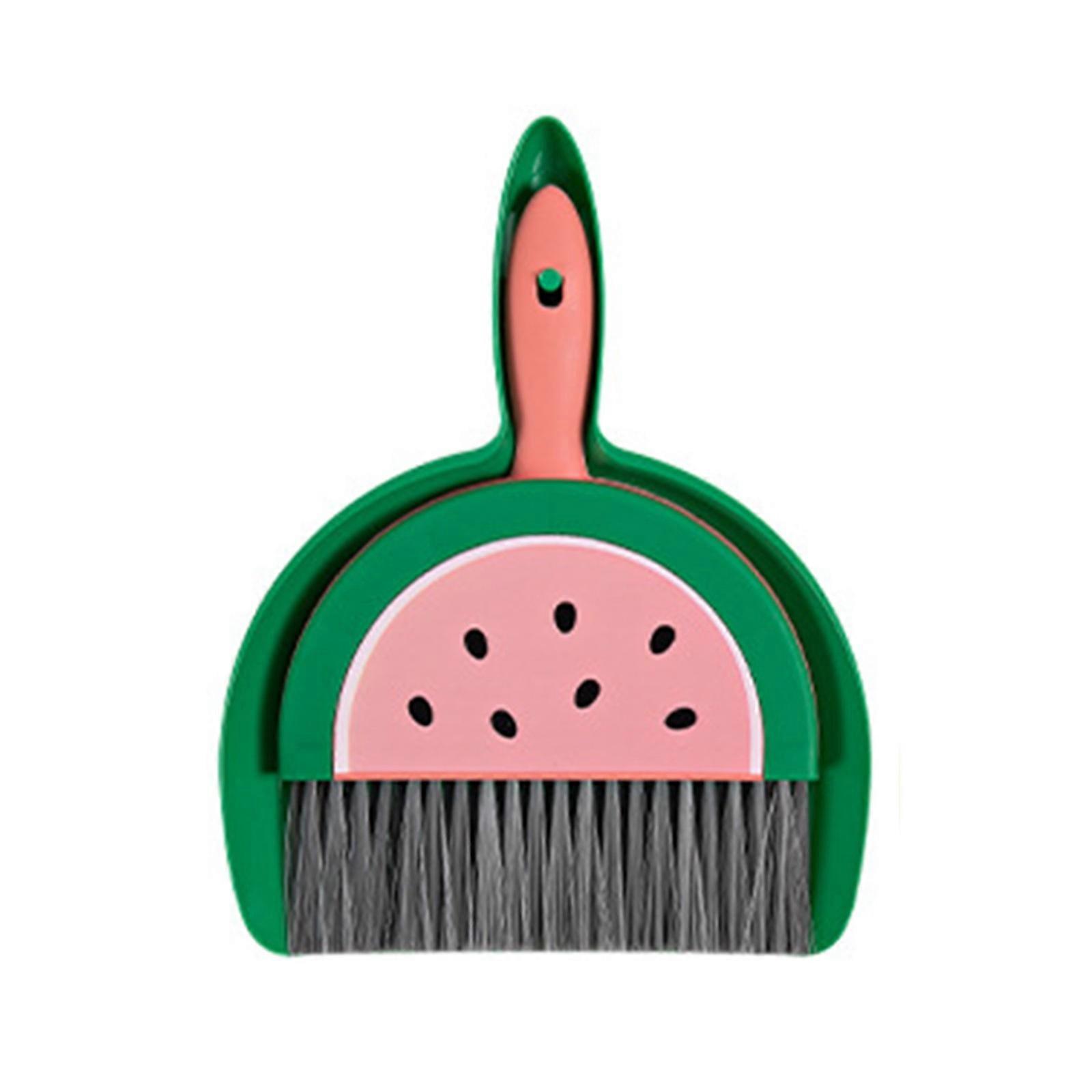 Hedelmien miniluudat asettavat kotitalouksien työpöydän puhdistuksen roskien ja lian erikoistyökalut