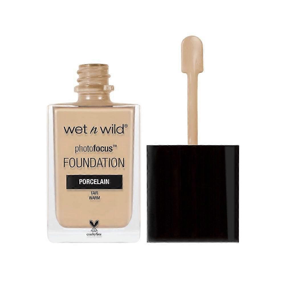 Wet N Wild Photo Focus מייקאפ נוזלי, בהיר, מאט, פורצלן, אונקיה אחת