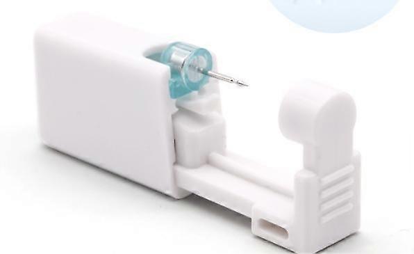 Sterile, painless and safe disposable ear piercing gun kit with studs