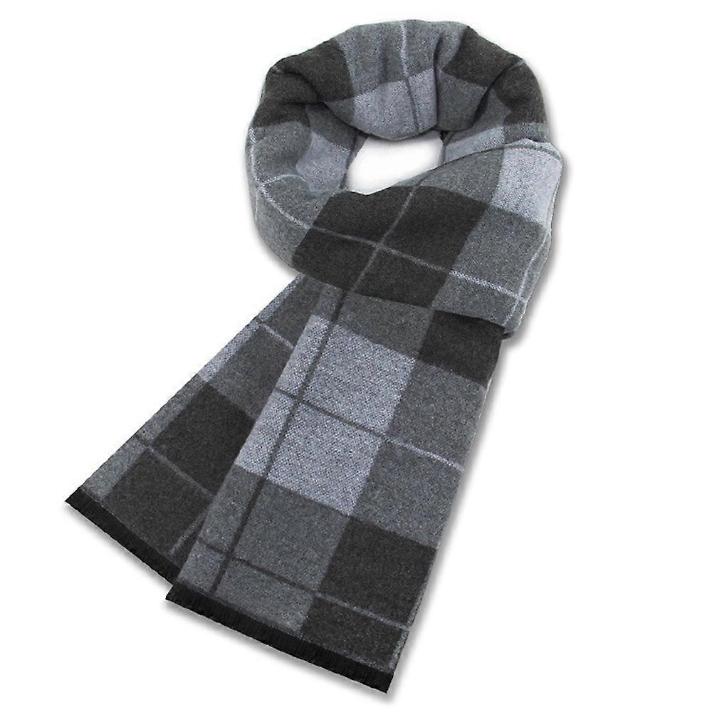 Checkered Fringe Scarf