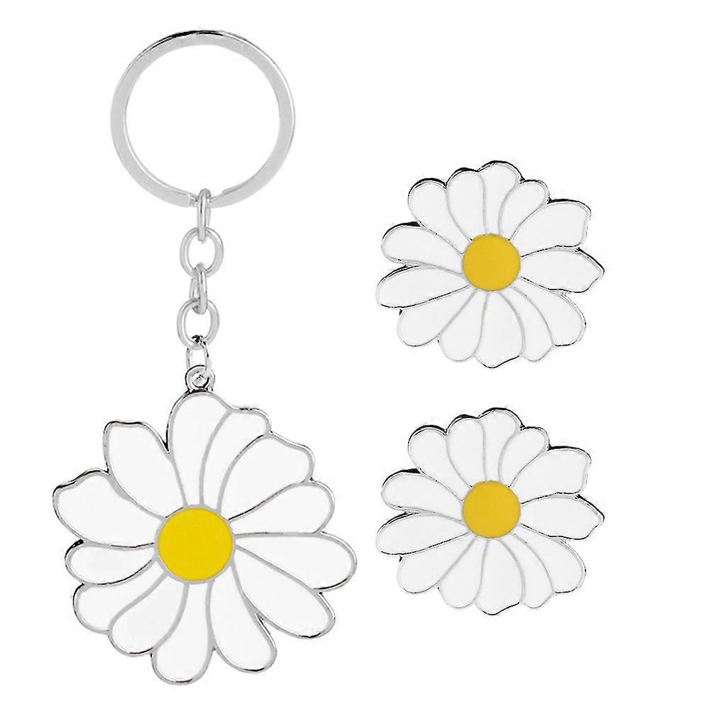 1 Set of Cartoon Key Rings Decorative Key Chain Daisy Keys Chain Daisy Brooch