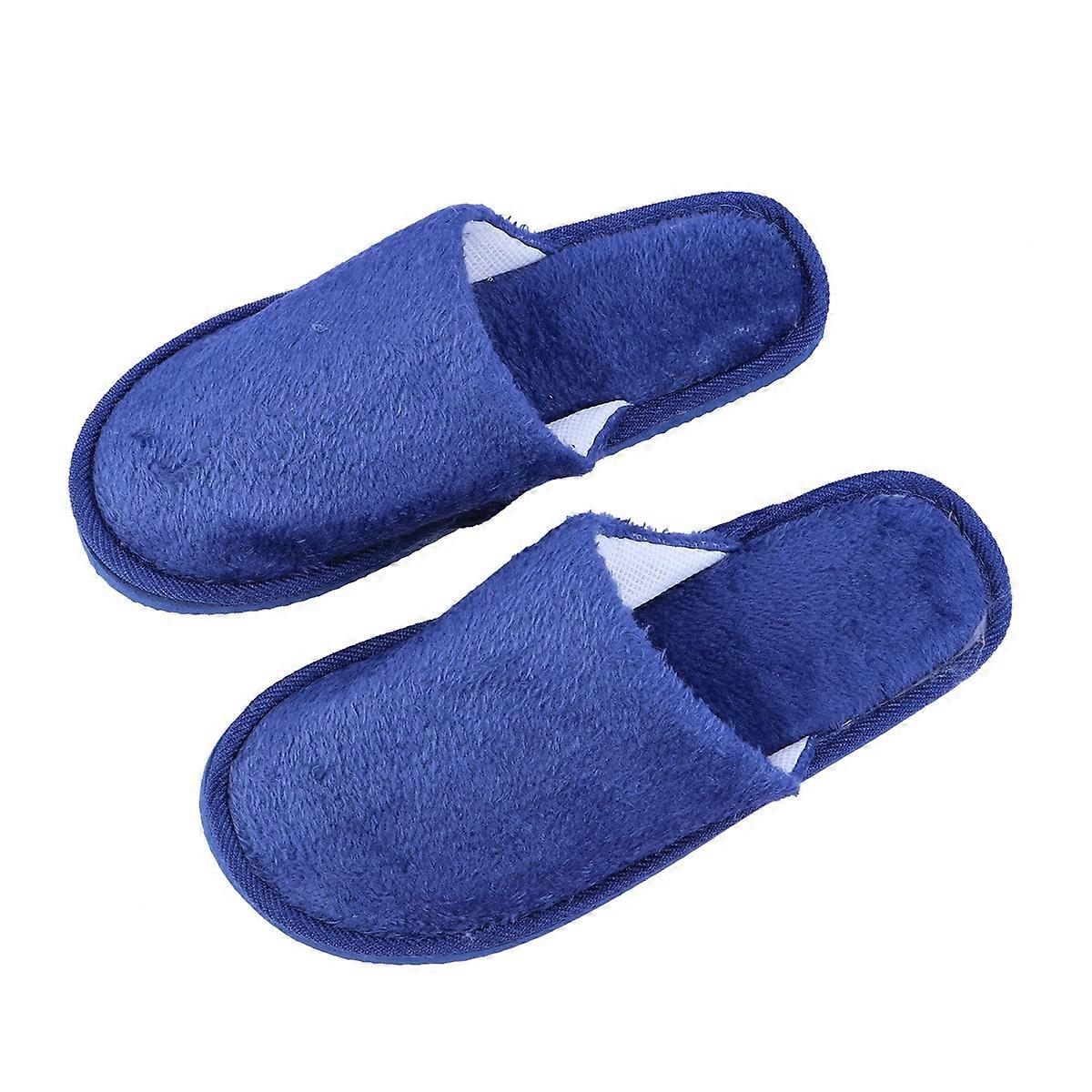 Relaxing Footwear for Autumn Winter, Stylish Design Combining Softness and Durability