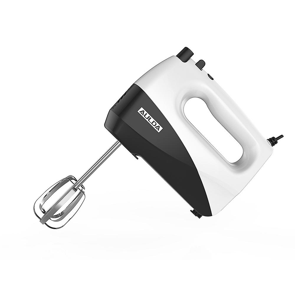 Quick Mix electric mixer with beaters and hooks