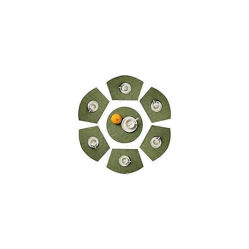 Wedge Placemat With Centerpiece Round Mat