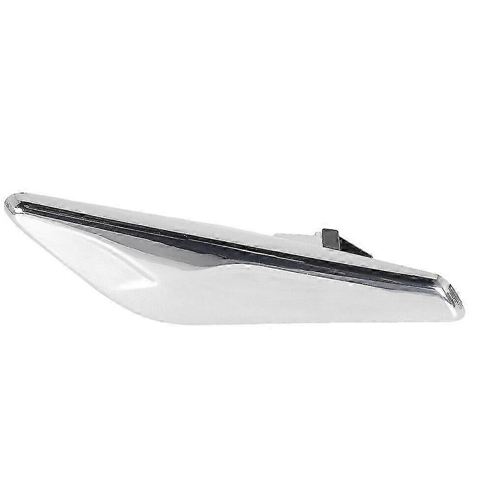 Fender trim finisher for X3 X4 F25 F26 2013-2017 with turn signal