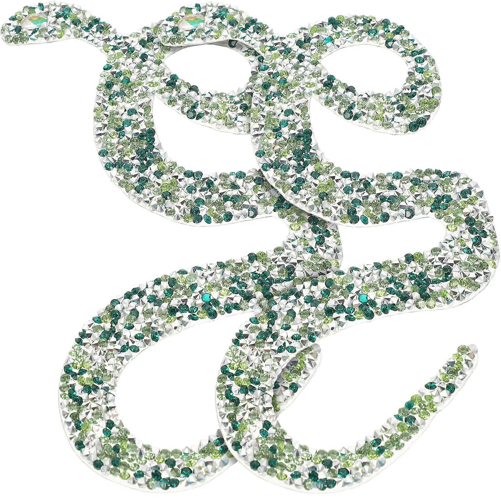 2Pcs Garment Back Patches Decorative Sewing Patches Coat Patches Decor DIY Embroidered Patches