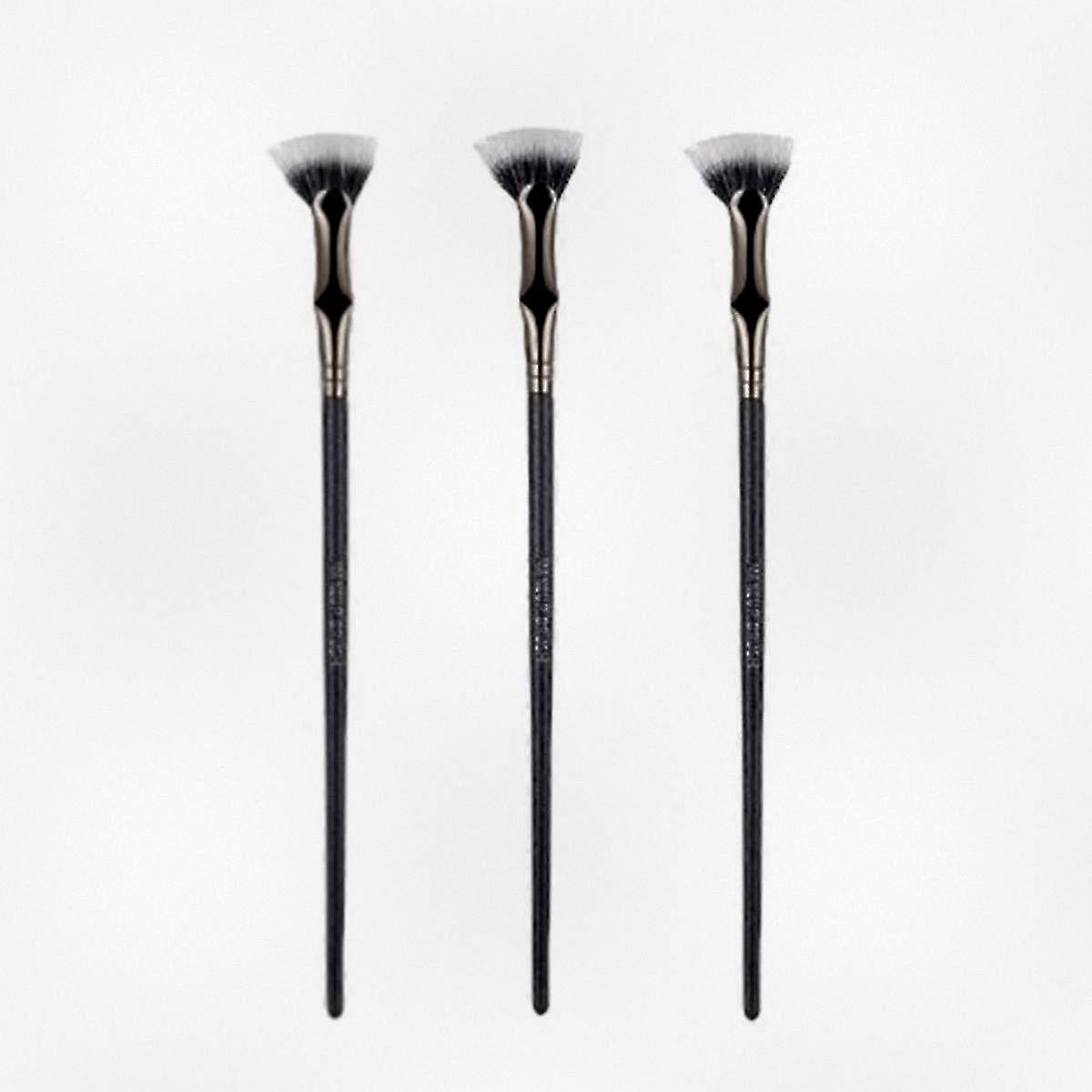 Fan Brush for Eyelash Separation, Scalloped Lash Comb for Upper and Lower Lashes, 3-Piece Set