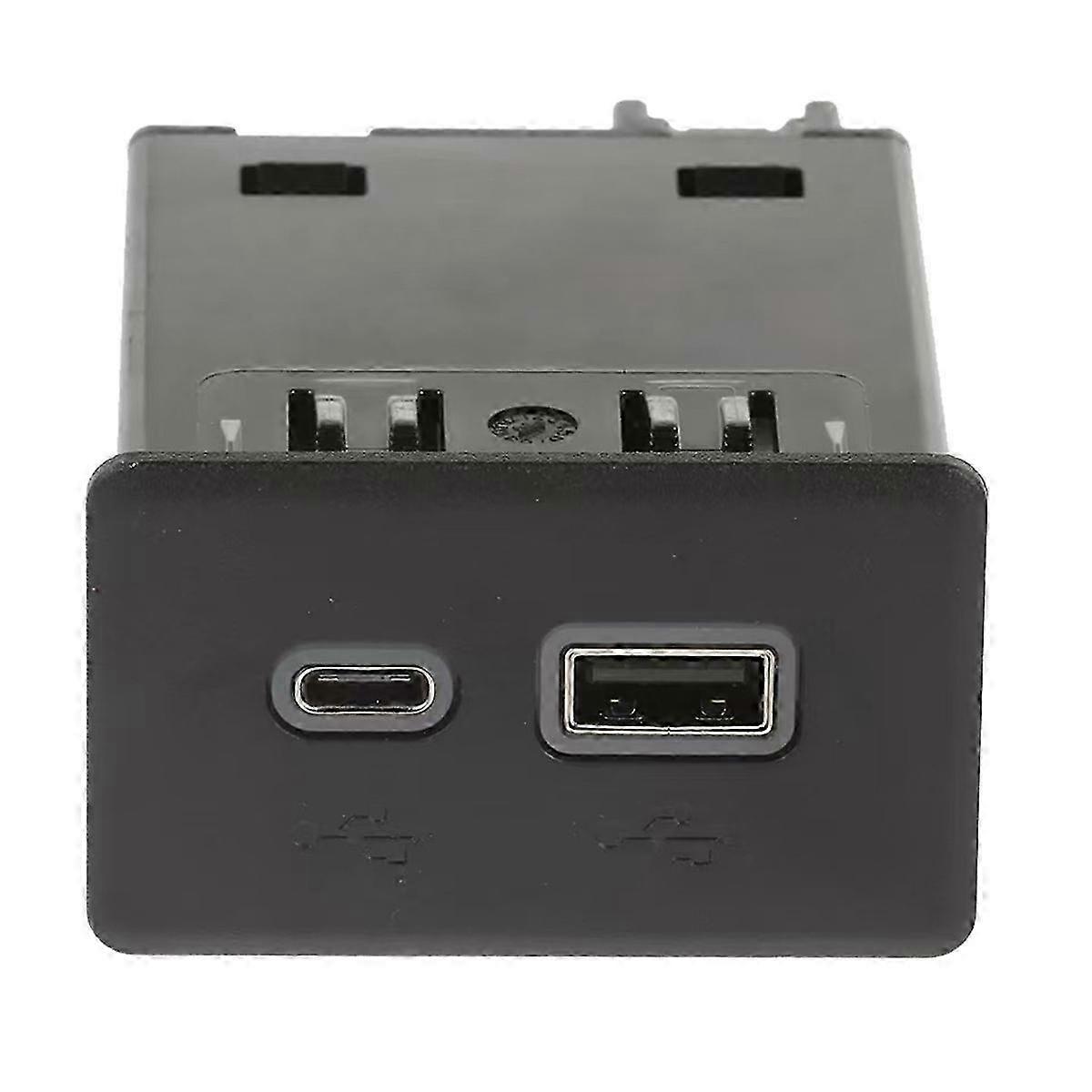 13520516 Car USB Socket Dual Interface USB Connector for Cadillac XT4 XT5 XT6 2018 XTS 13512380 Edition 0716