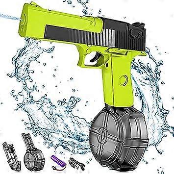 子供用2個の電気水鉄砲、大人用自動水鉄砲、最大範囲32フィートのスプレーガン