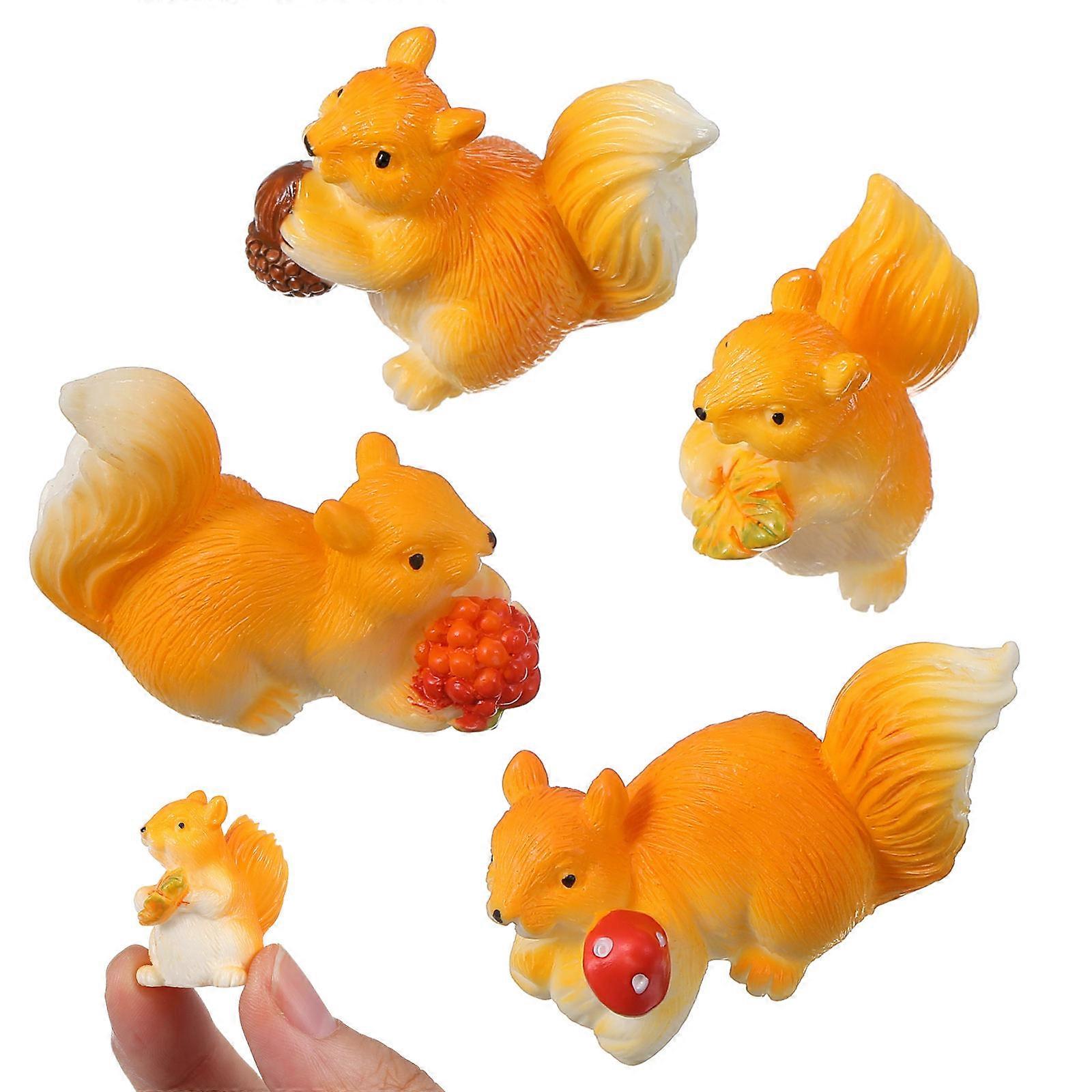 Assorted Color Squirrel Figurines 4Pcs Vivid Design Ornaments For Garden Landscaping