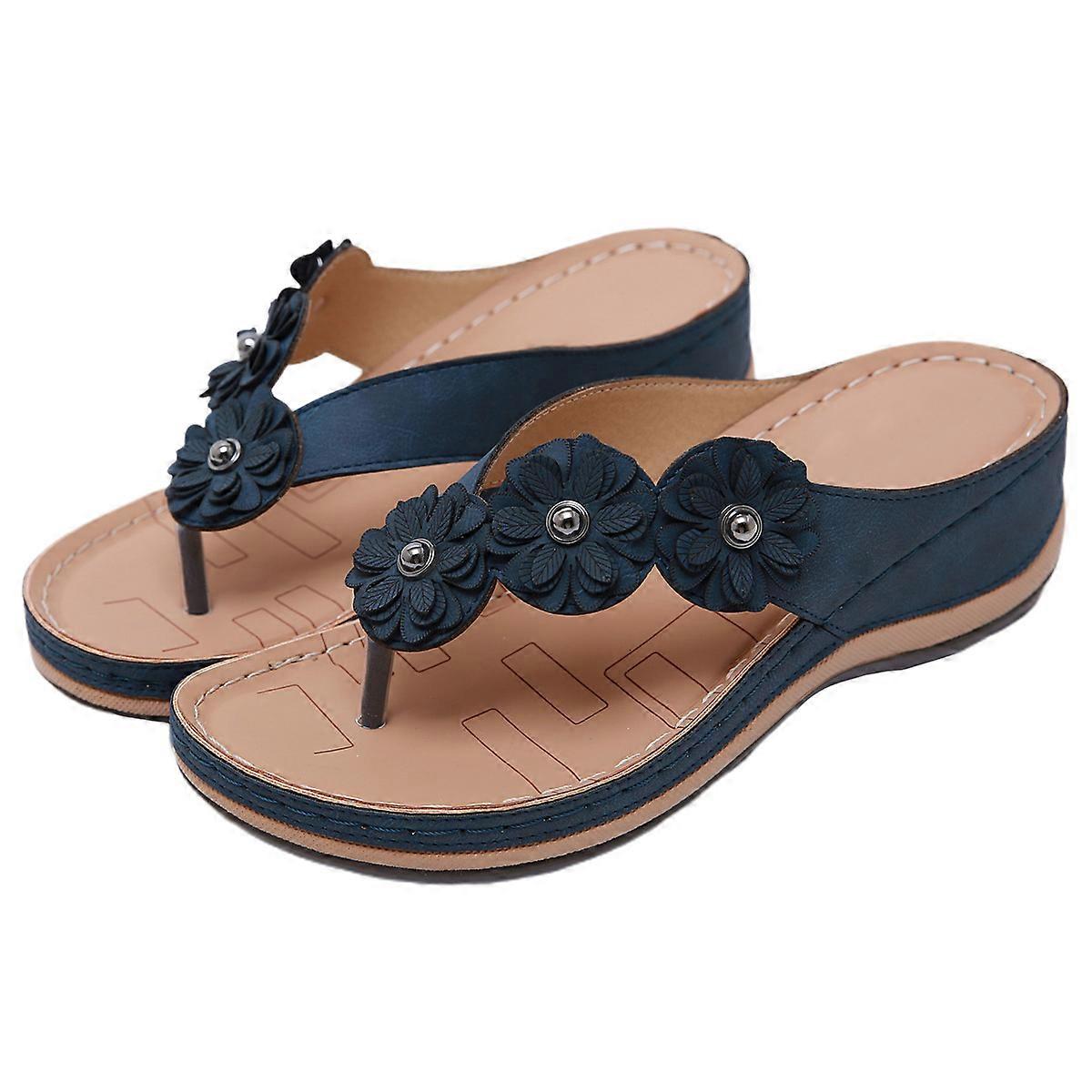 Comfortable Beach Slipsole Sandals for 38 Yards Feature a Simple Design for Summer Casual Outfits 3 Pairs
