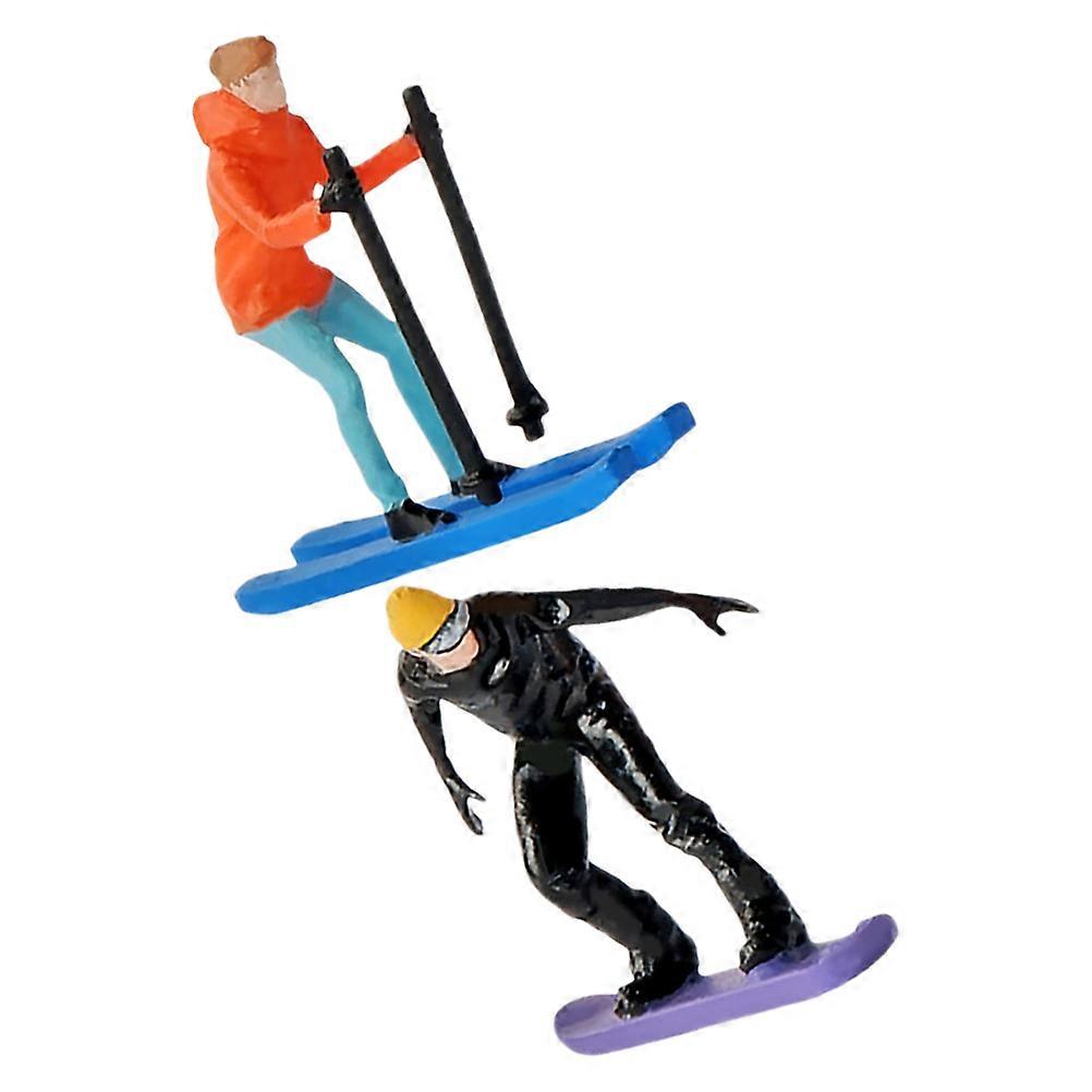 Painted Skiing Peoples Figurine Winter Sports Resin Assorted Color for Interactive Models 2Pcs