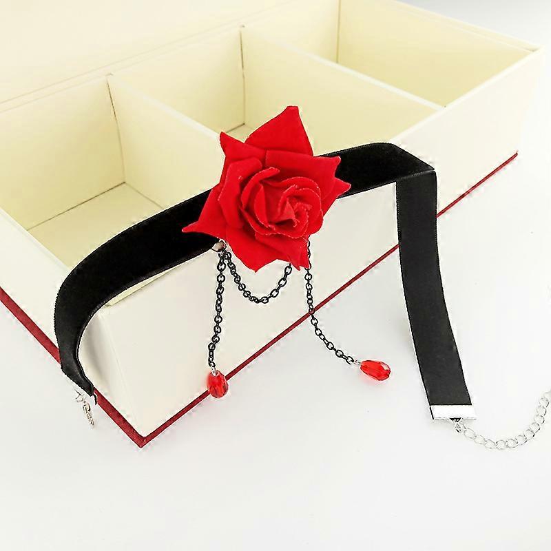 Elegant Retro Rose Flower Collarbone Pendant