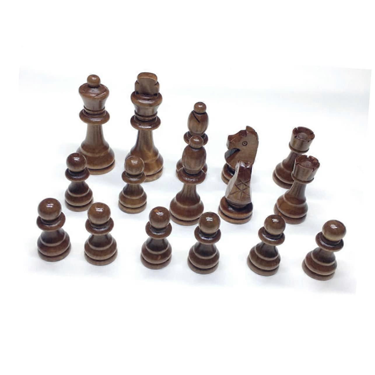 32Piece Stylish Wooden Chess Set for Large Chess Pieces and Educational Toys