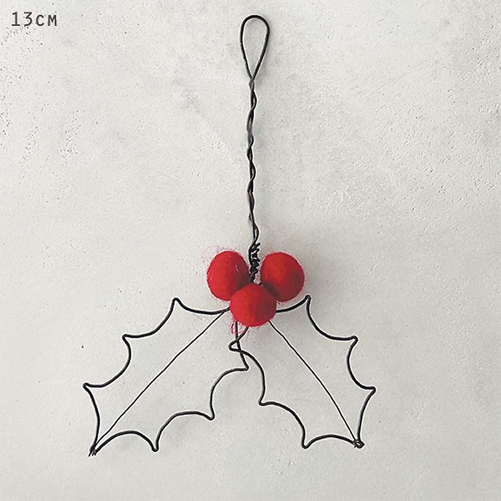 Rusty Wire Holly Leaf - Red Wool Berries